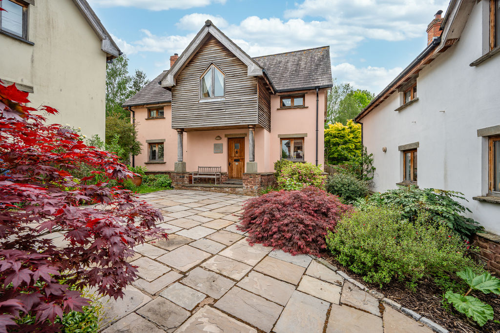 Front Elevation- click for photo gallery